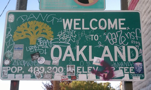 Welcome to Oakland Sign